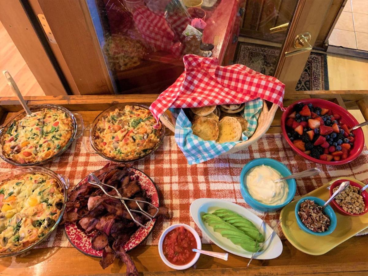Bear Creek Ranch Bed & Breakfast Essex 外观 照片
